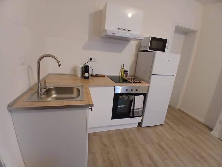 Appartement F1 Orchidee Mulhouse Luaran gambar