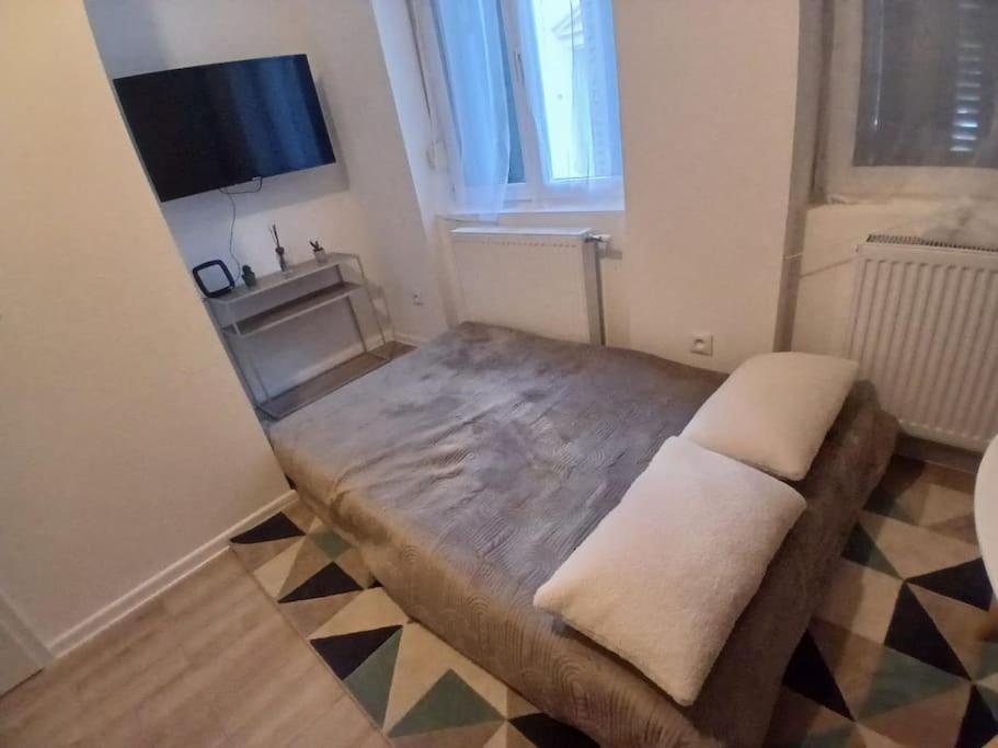 Appartement F1 Orchidee Mulhouse Luaran gambar