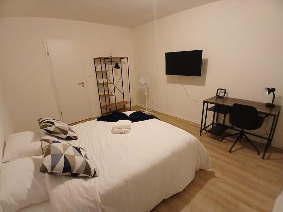 Appartement F1 Orchidee Mulhouse Luaran gambar
